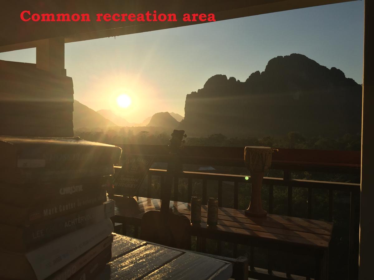 Mountainview Riverside Boutique Hotel Vang Vieng Esterno foto