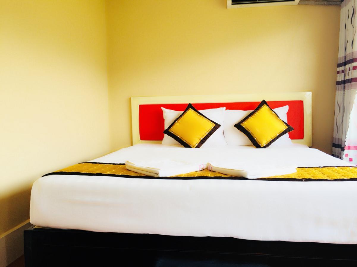 Mountainview Riverside Boutique Hotel Vang Vieng Esterno foto
