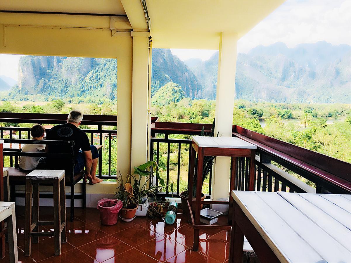 Mountainview Riverside Boutique Hotel Vang Vieng Esterno foto