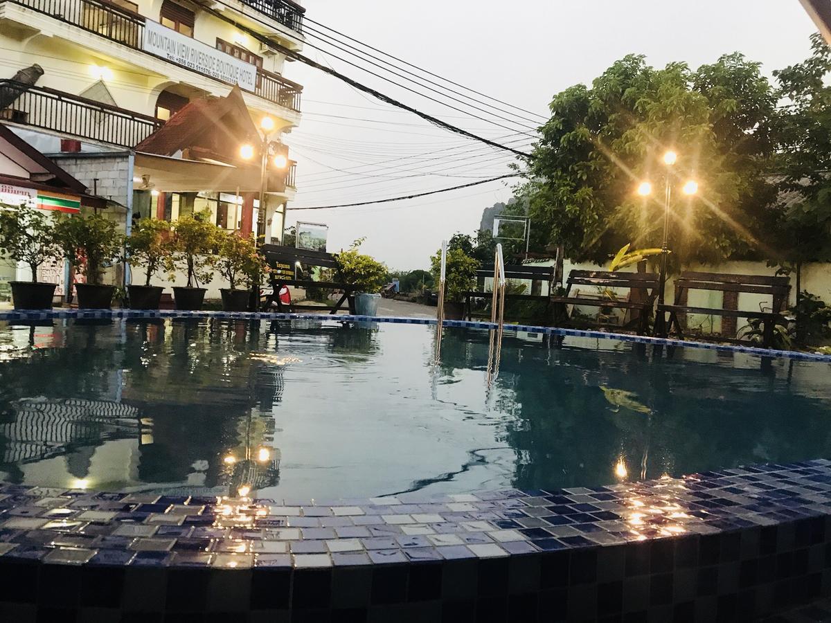 Mountainview Riverside Boutique Hotel Vang Vieng Esterno foto
