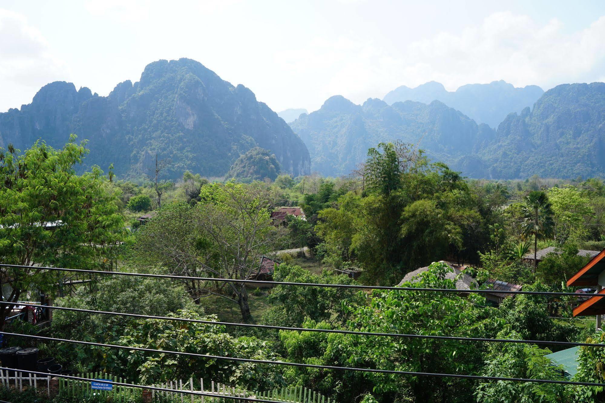Mountainview Riverside Boutique Hotel Vang Vieng Esterno foto