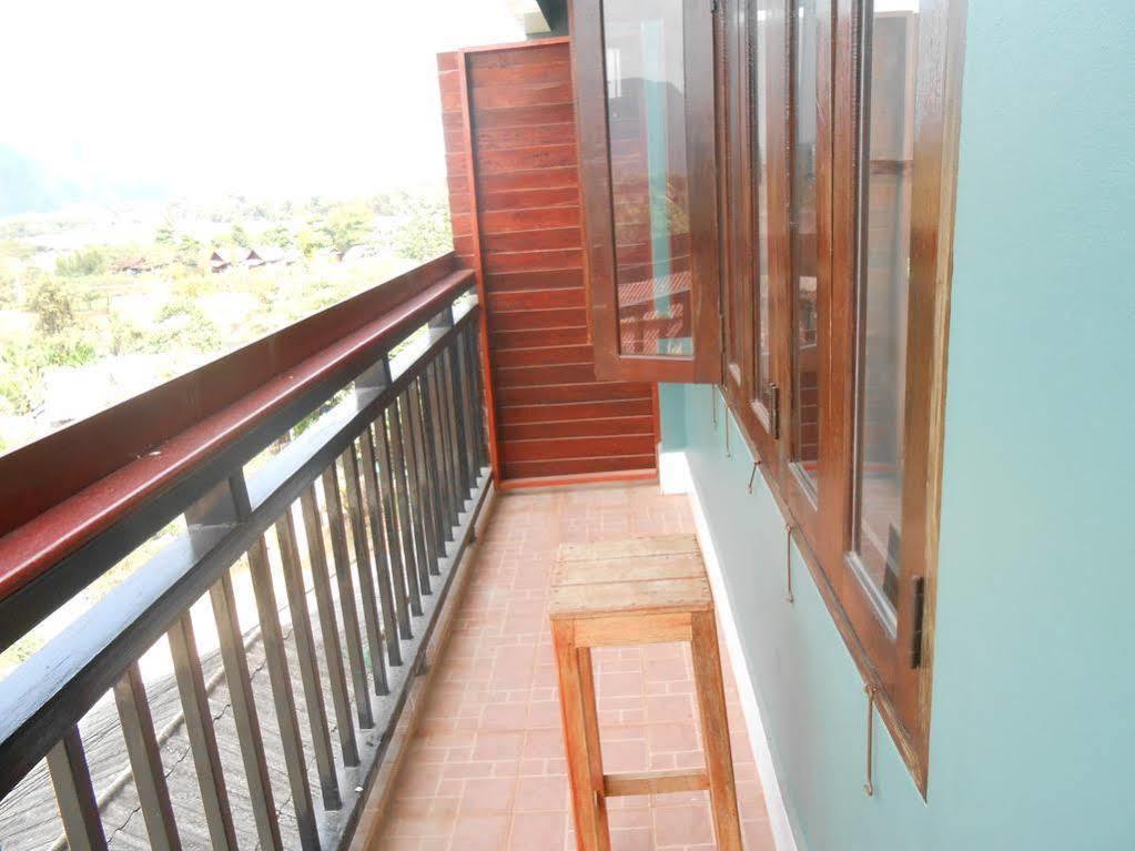 Mountainview Riverside Boutique Hotel Vang Vieng Esterno foto
